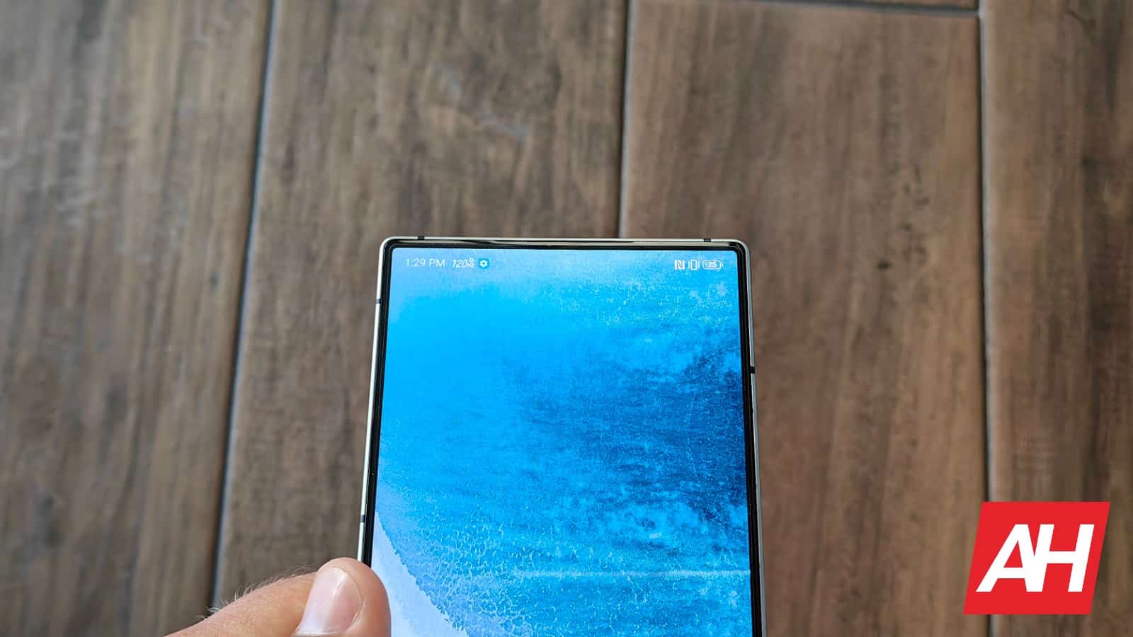 Featured image for Xiaomi MIX 5 to feature under-display camera & ceramic build